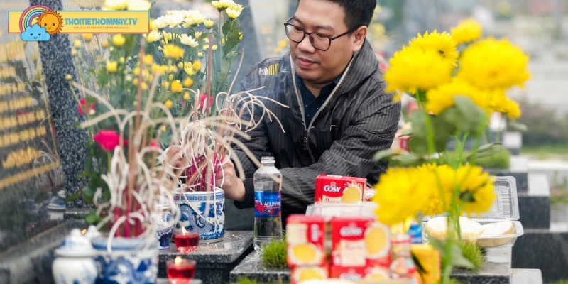 Tảo mộ trong Tết Thanh Minh