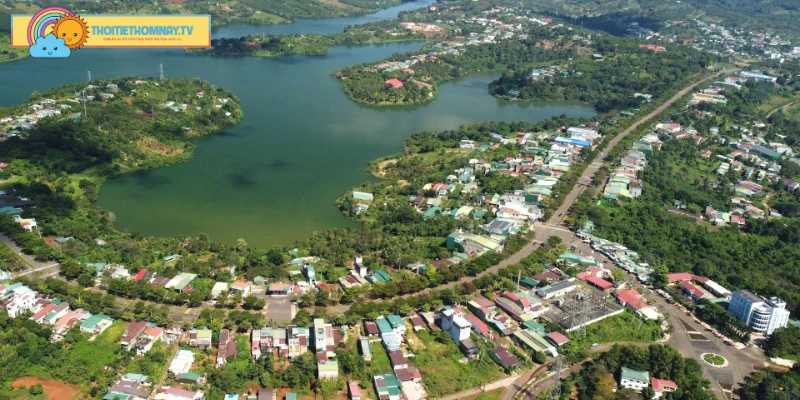 Đắk Nông sở hữu khí hậu cao nguyên hai mùa rõ rệt