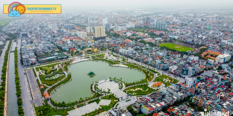 Hưng Yên nằm ở vùng kinh tế trọng điểm Bắc Bộ