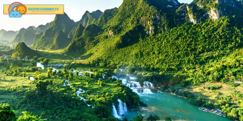 Khu vực chịu ảnh hưởng lớn bởi gió mùa Đông Bắc