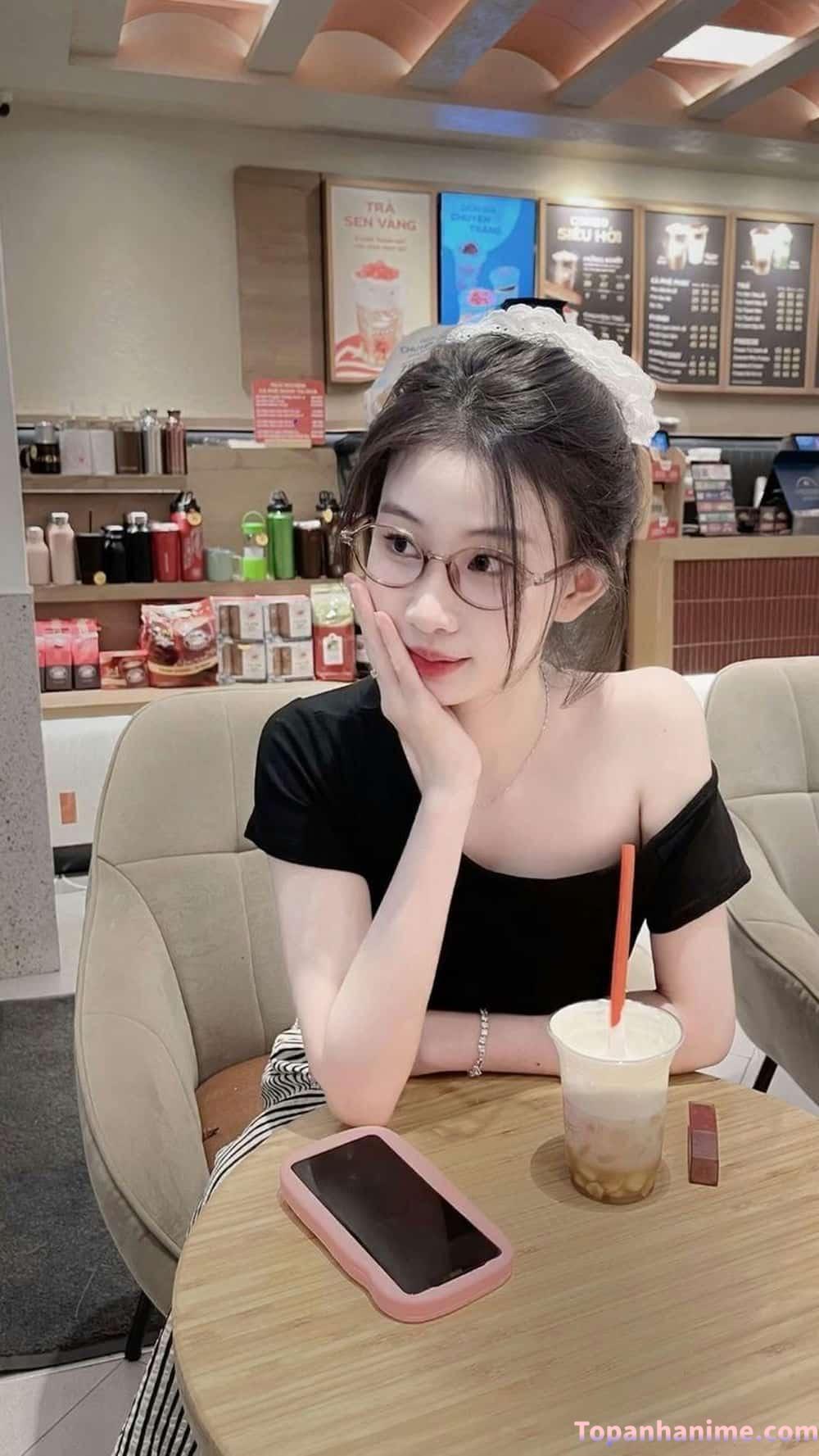 ảnh gái 2k5 21