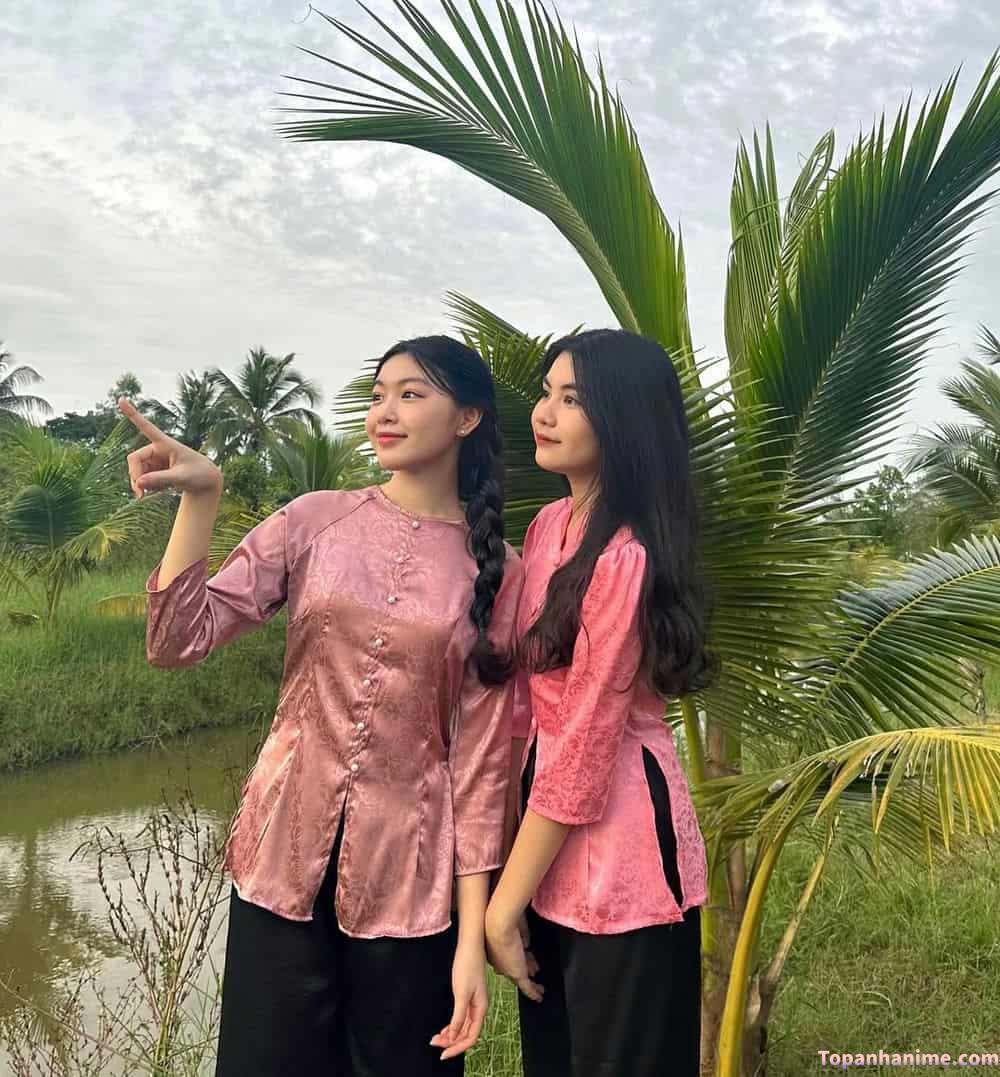 ảnh gái miền tây 24