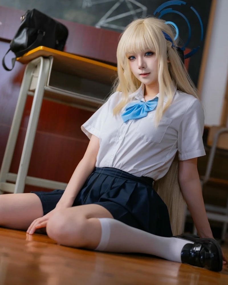 Hình ảnh cosplay học sinh 16