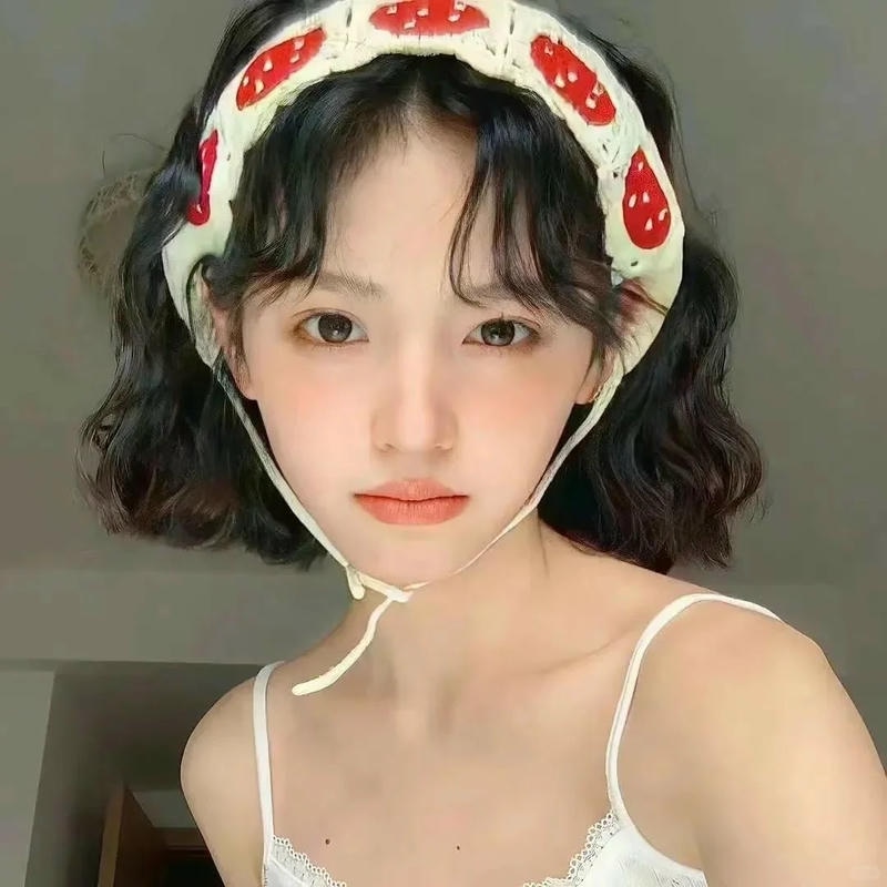 ảnh gái xinh tóc ngắn 36