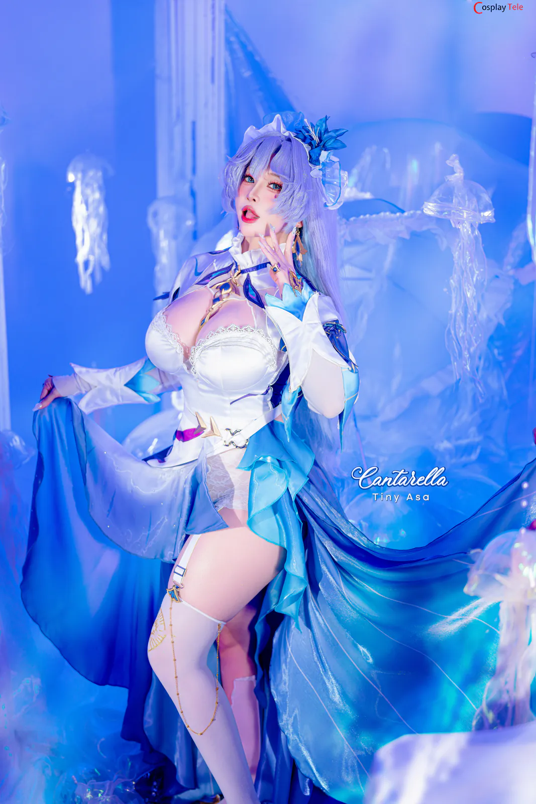 Tiny Asa cosplay Cantarella 1