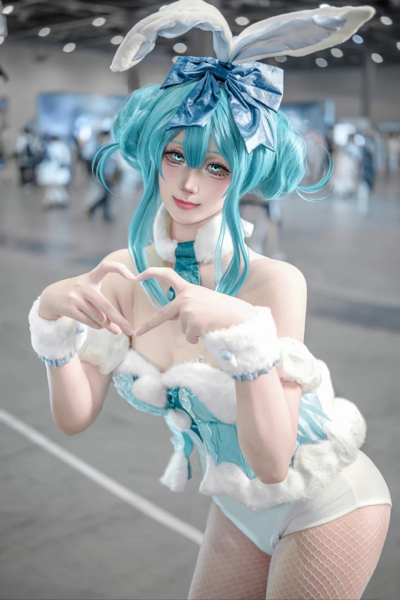 ảnh Miku Nakano 16