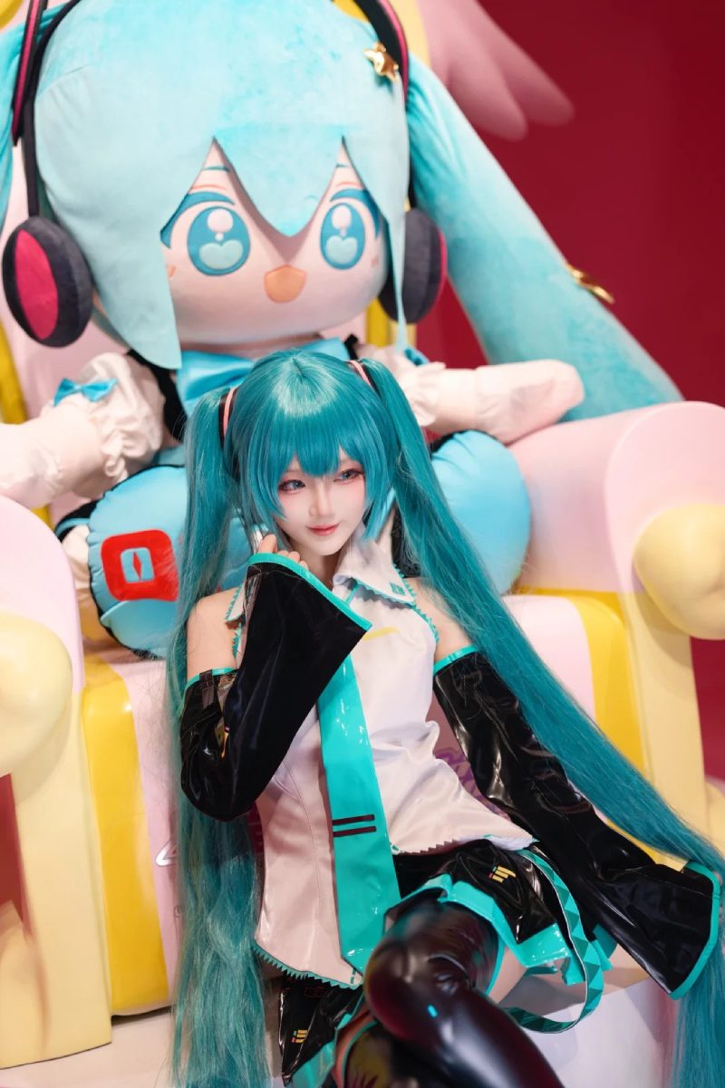 ảnh Miku Nakano 20