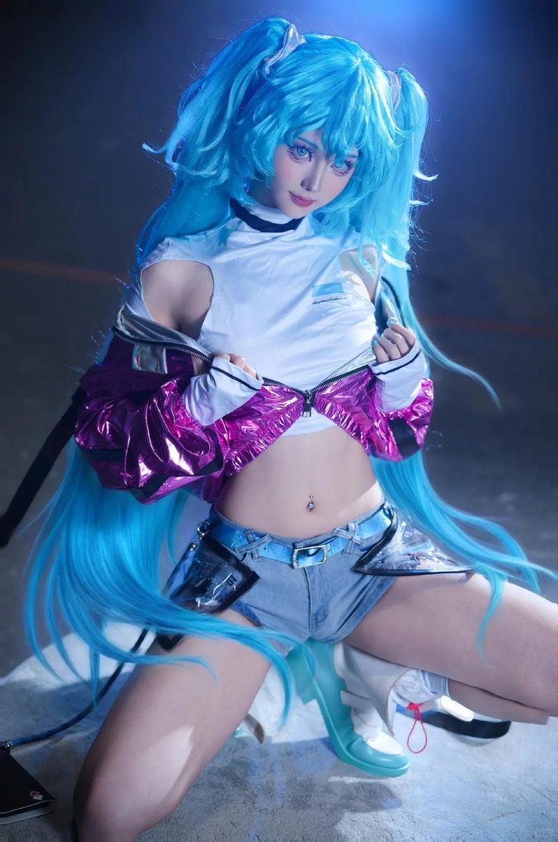 ảnh Miku Nakano 7