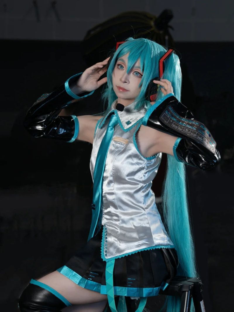 ảnh Miku Nakano 9