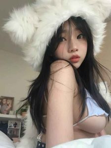 119+ Ảnh Gái Phong Cách Trẻ Trung: Tuyệt Chiêu Tạo Dáng Đỉnh Cao!
