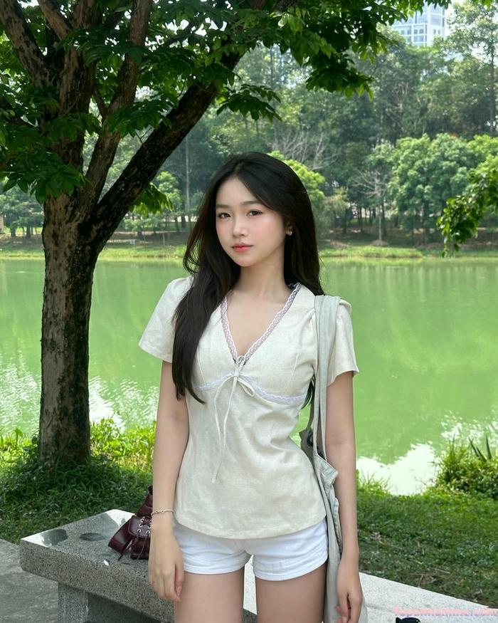 ảnh gái 2k5 35