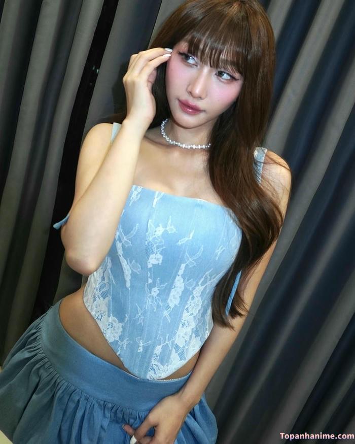 ảnh gái 2k5 39