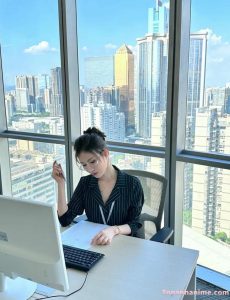 188+ Gái Văn Phòng Thanh Lịch: Vẻ Đẹp Hiện Đại Đốn Tim