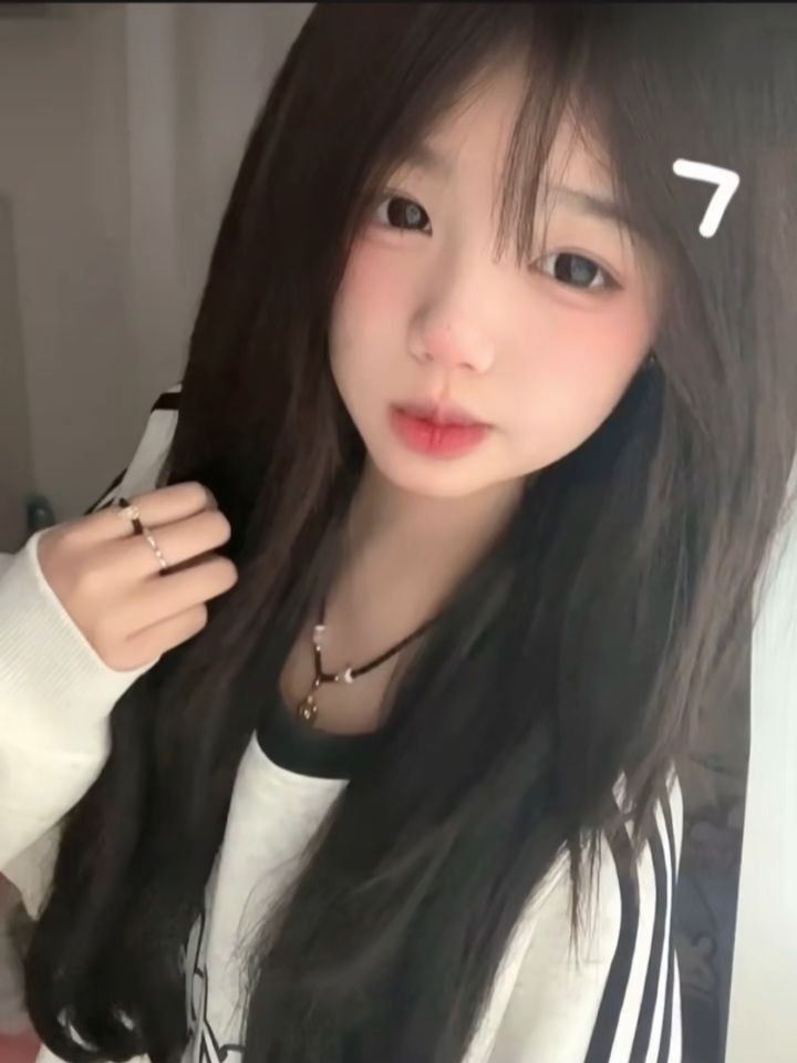 Hình Gái Xinh Dễ Thương 18
