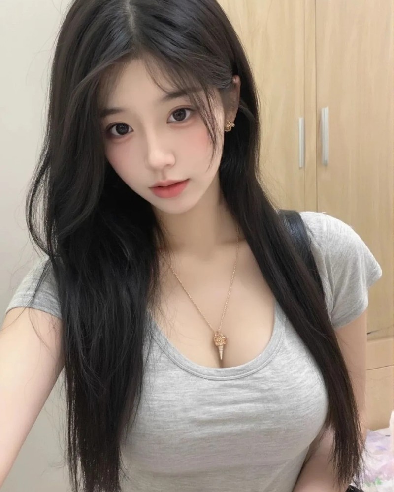 Ảnh Gái Xinh Ngực To 33