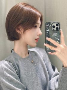 77+ Ảnh Hot Girl Tóc Ngắn: Nhan Sắc Vạn Người Mê, Phá Cách Đầy Cuốn Hút