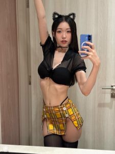189+ Tuyệt Tác Ảnh Meriol Chan Bikini Khoe Dáng Ngọc Ngà