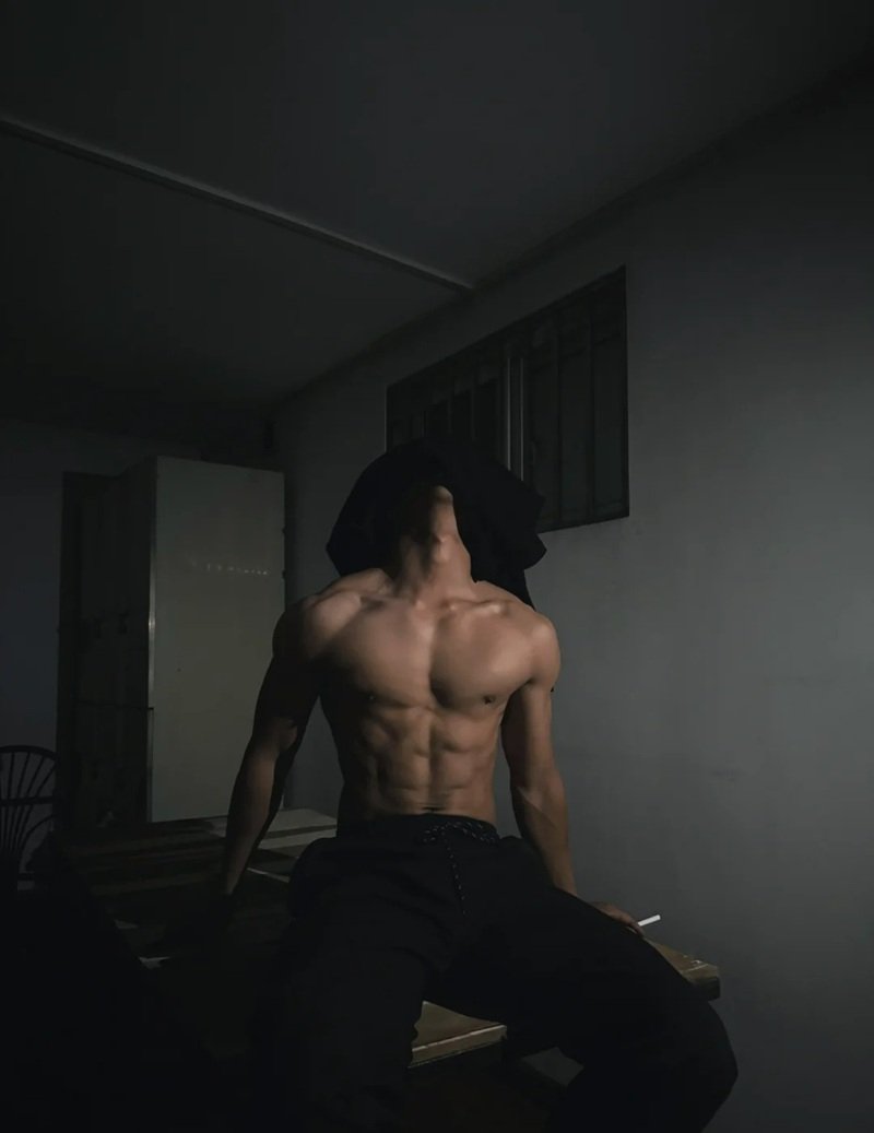 Ảnh trai 6 múi khoe body 15