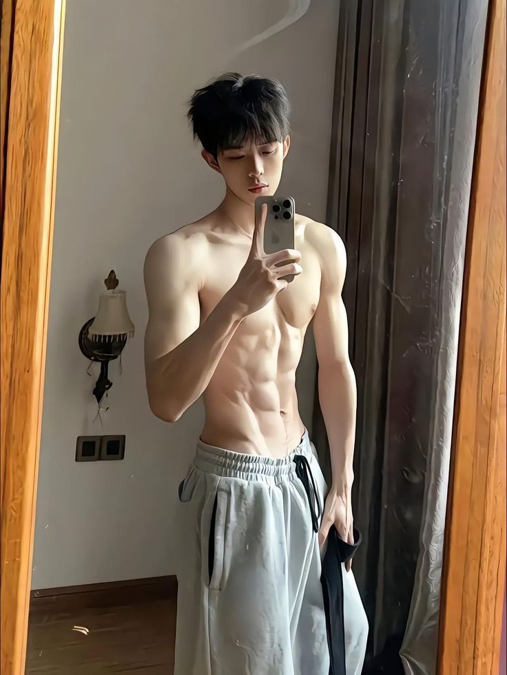 Ảnh trai đẹp sáu múi body săn chắc 7
