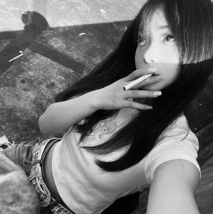 Avatar Nữ Ngầu 11