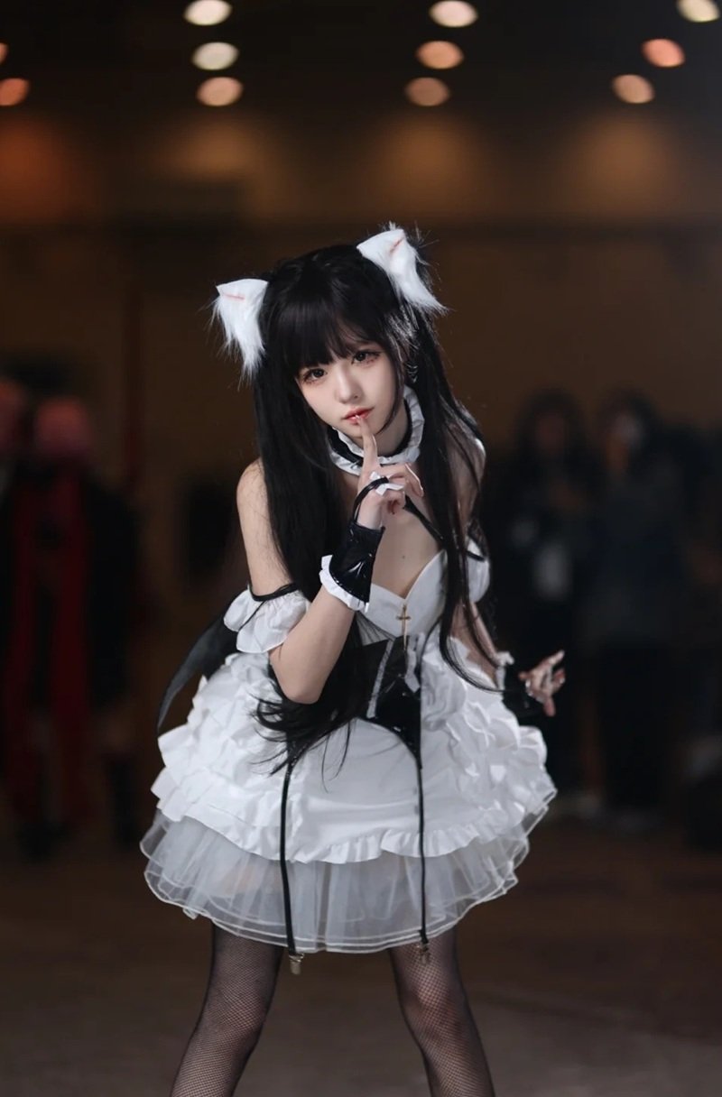cosplay hầu gái đáng yêu 32