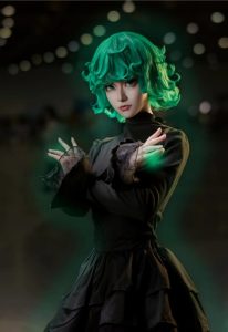 99+ Ảnh Cosplay Tatsumaki: Nữ Anh Hùng Bão Tố Quyến Rũ Nhất