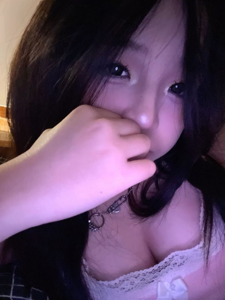 Gái Khoe Vú 6