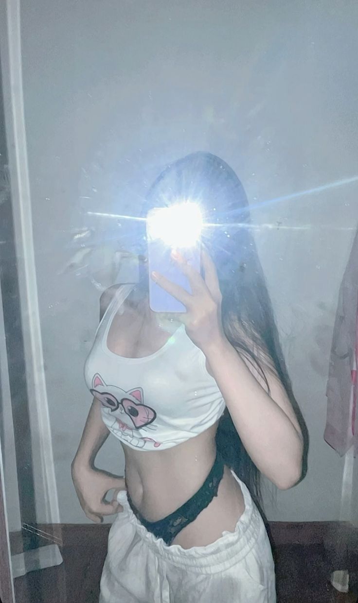 Khoe Vú 3