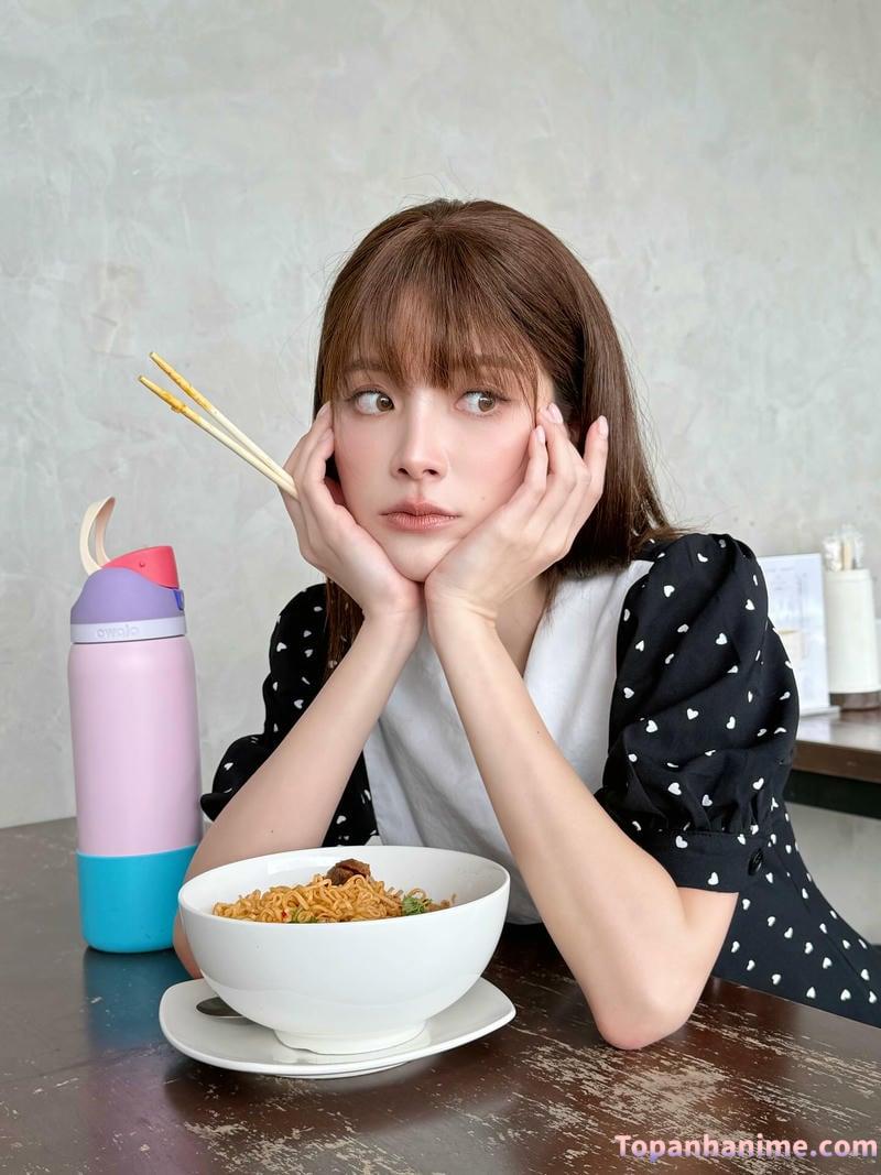 ảnh gái thái 60