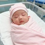 189+ Hình Ảnh Em Bé Sơ Sinh Dễ Thương Tuyệt Đẹp Làm Tan Chảy Trái Tim Bạn