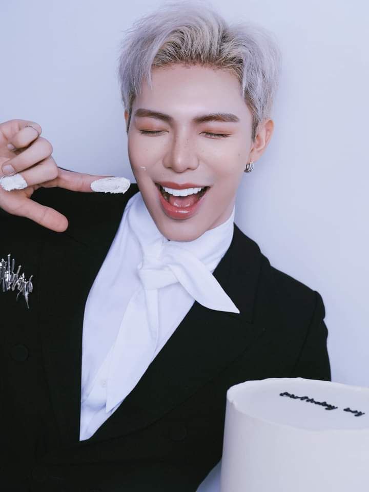 Hình Nền Erik 2