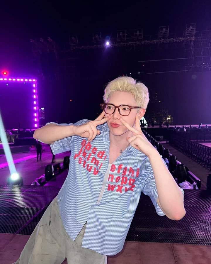 Hình Nền Erik 10