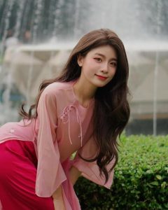 129+ Ảnh Ngọc Kem Bikini: Khám Phá Vẻ Đẹp Nóng Bỏng Gây Thương Nhớ