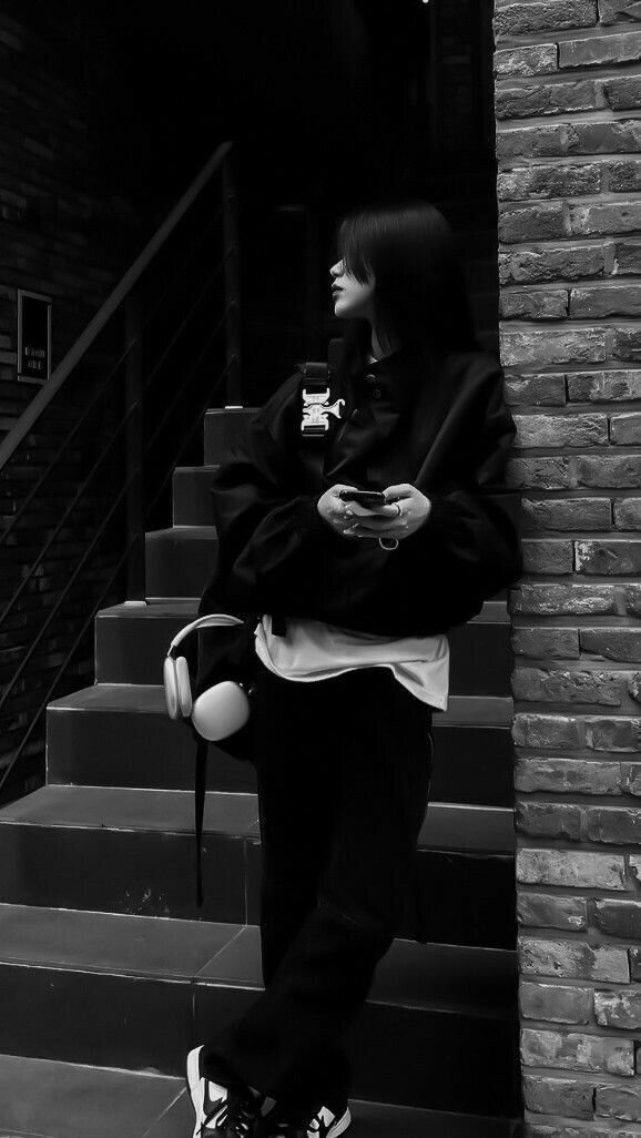 Sad Mood DP 24
