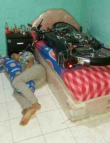 Sleep Meme 14