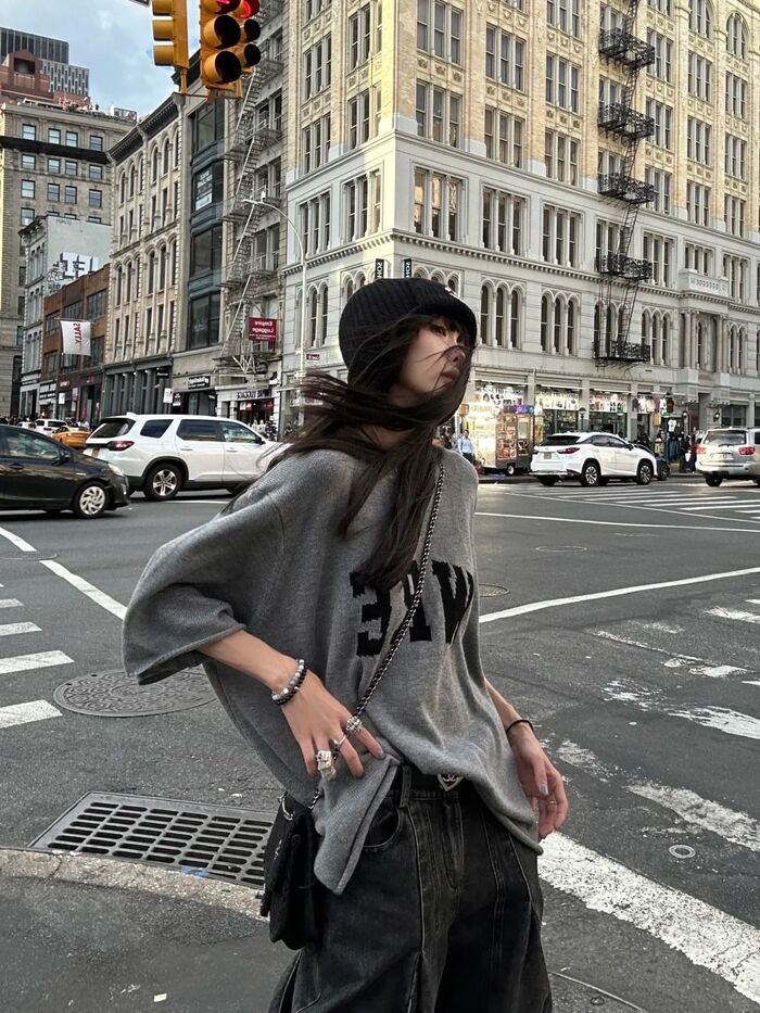 Stylish Girl DP 26
