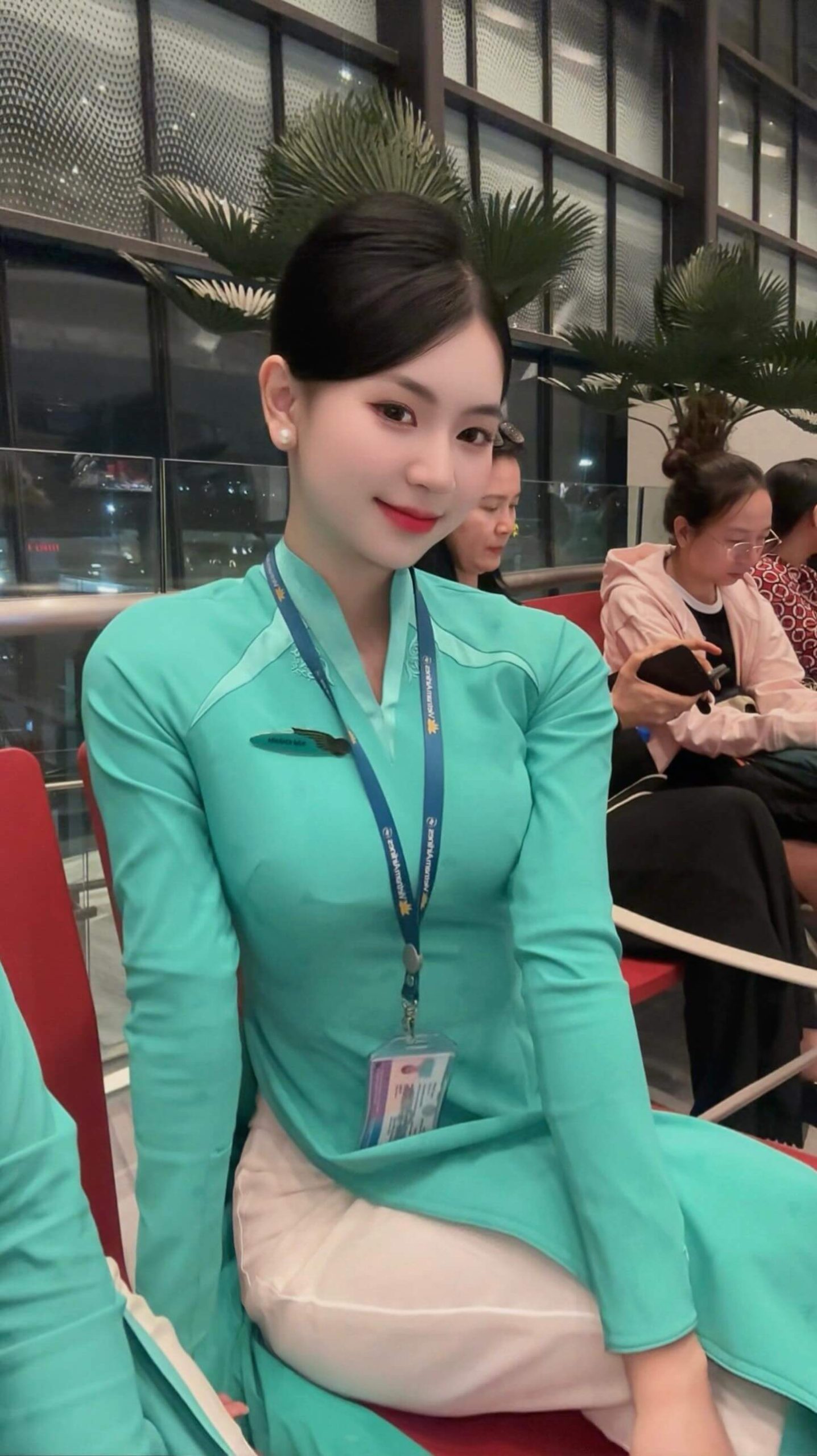 ảnh tiếp viên vietnam airline xinh đẹp 5
