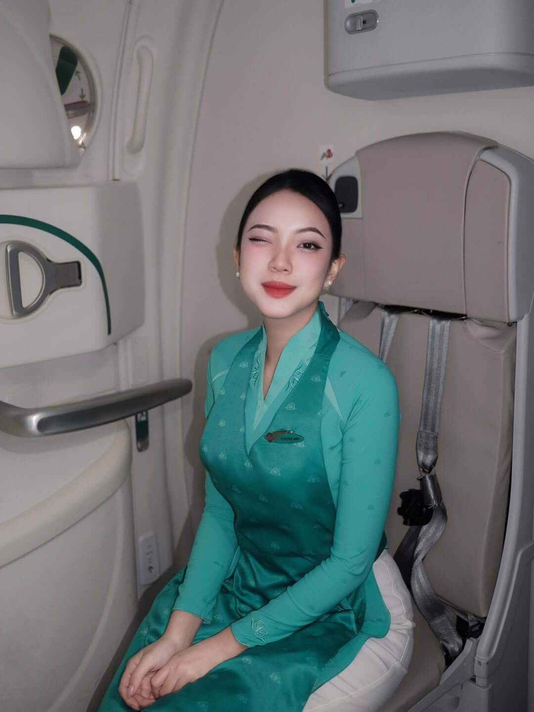 ảnh tiếp viên vietnam airline xinh đẹp 3