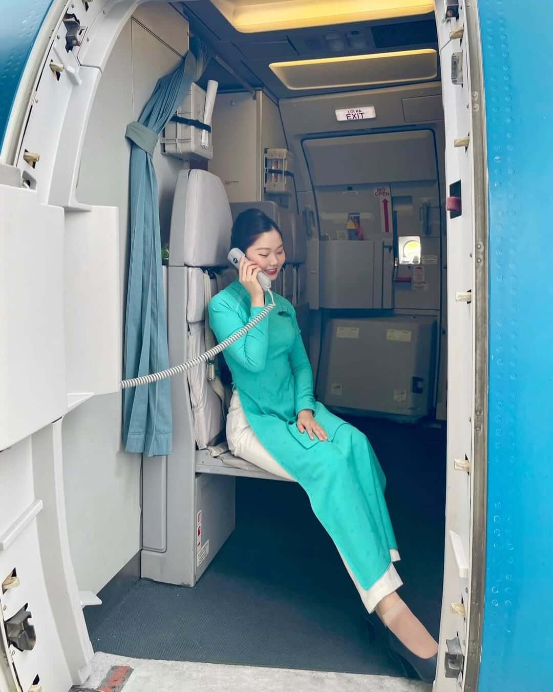 ảnh tiếp viên vietnam airline xinh đẹp 18