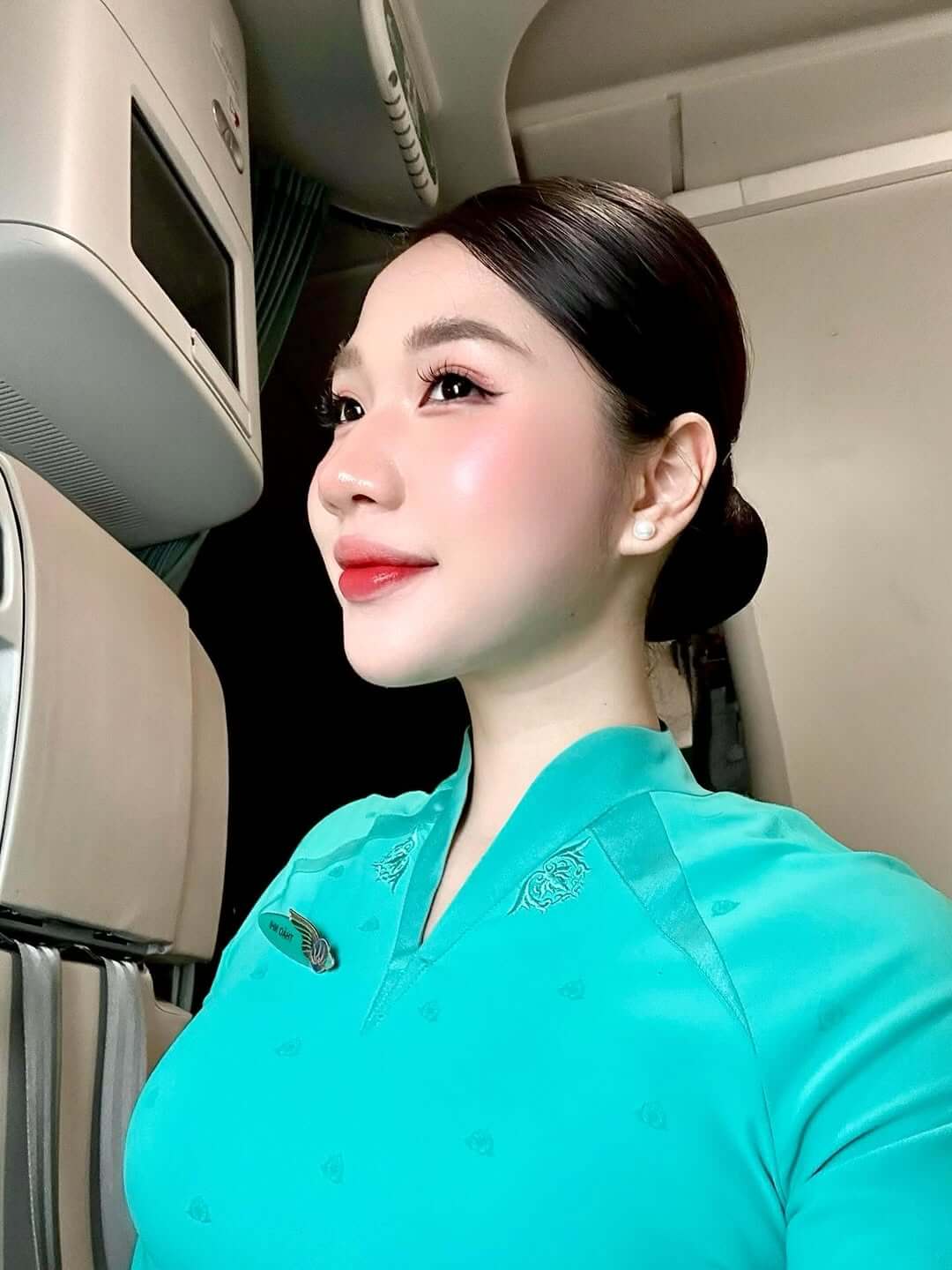 ảnh tiếp viên vietnam airline xinh đẹp 30