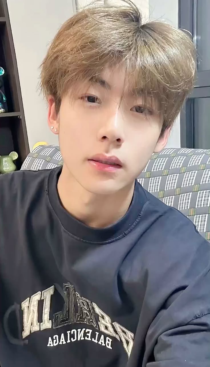 Đẹp Trai 19