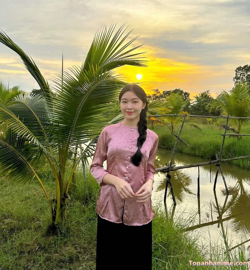 ảnh gái miền tây 76