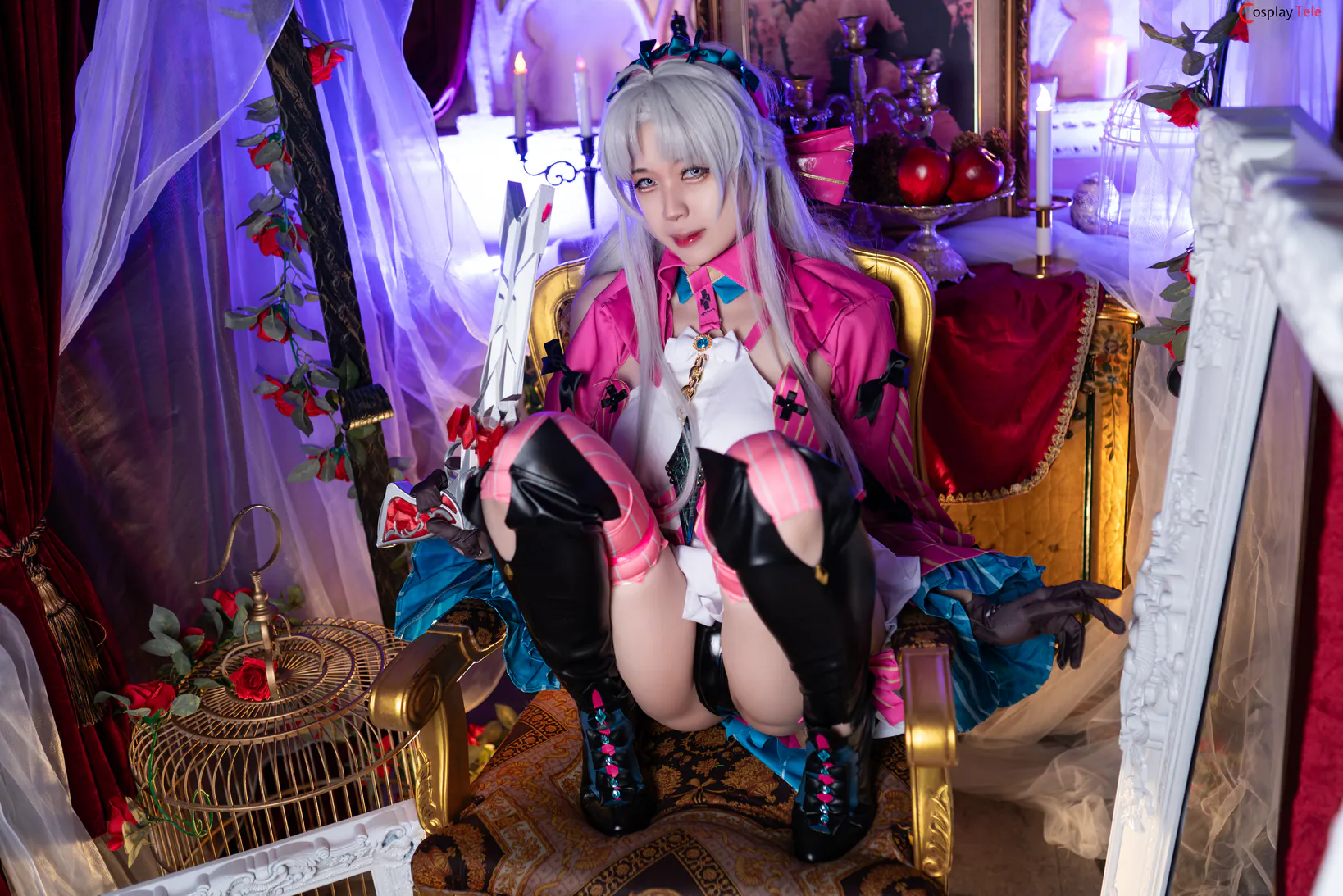 Hatori Sama cosplay Carlotta 13