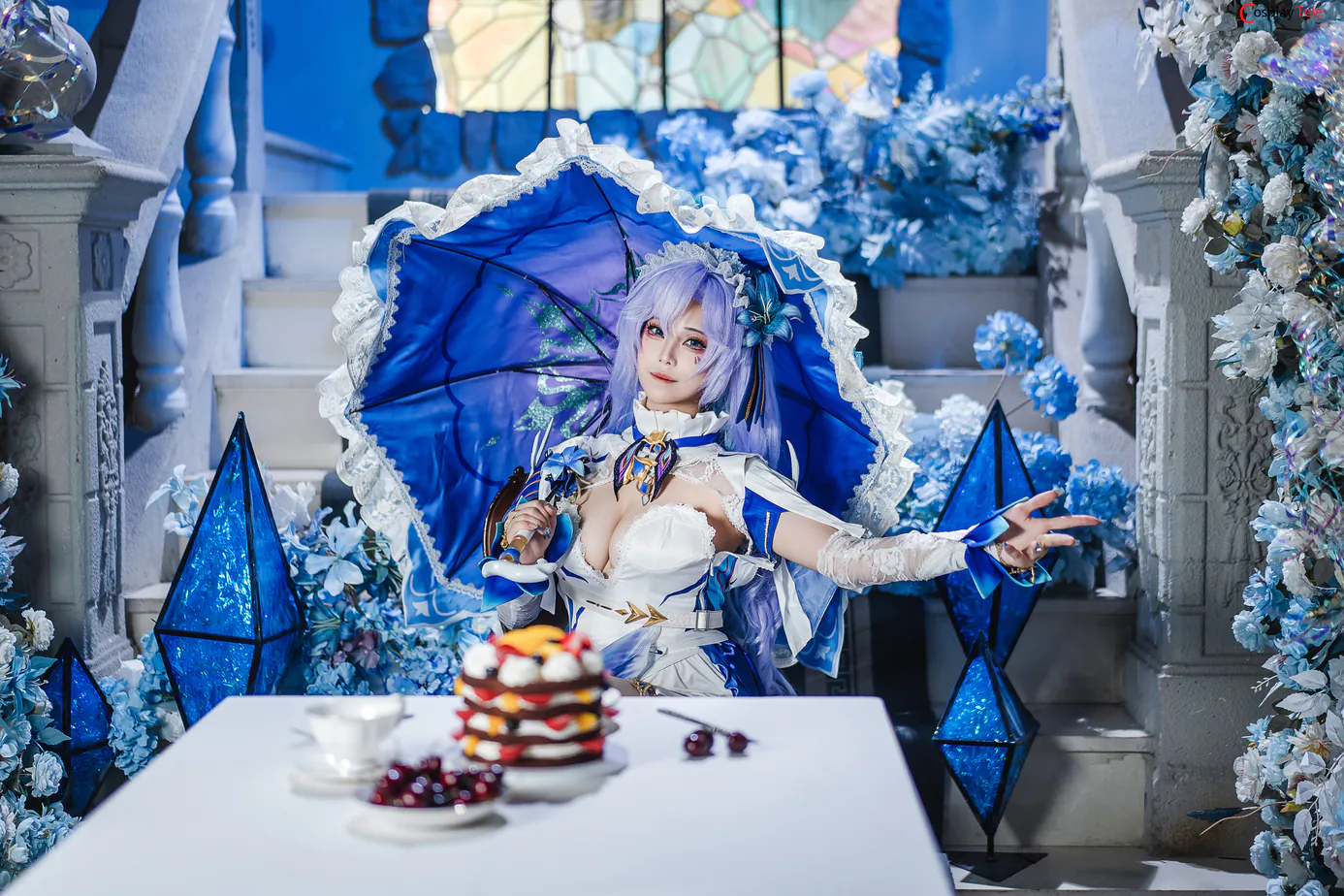 Meeu cosplay Cantarella 80