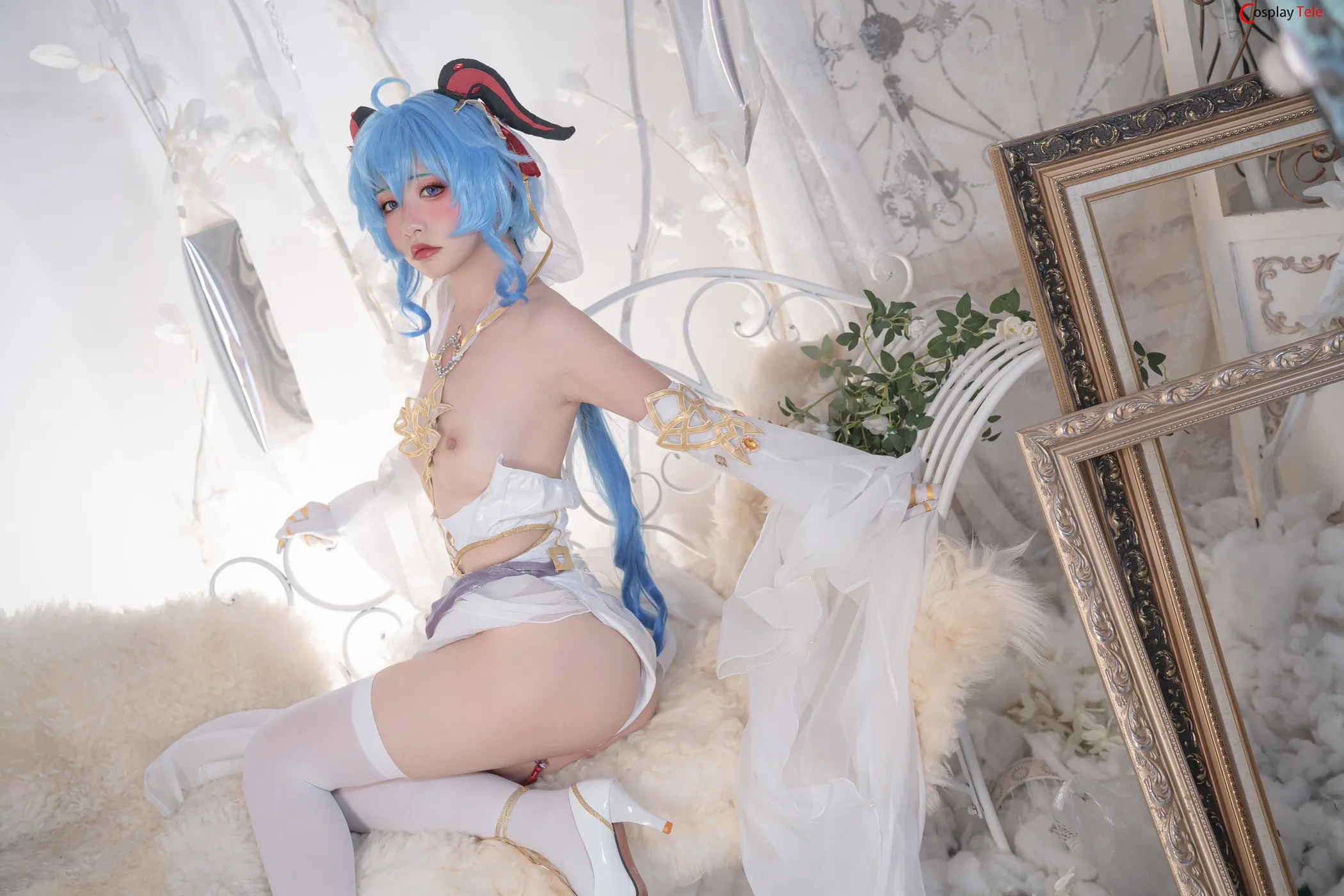 Nekokoyoshi cosplay Ganyu and Eula 87
