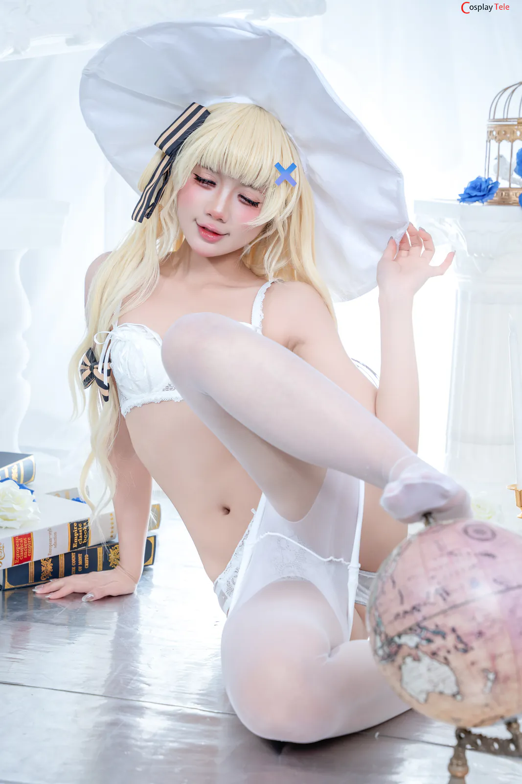 PoppaChan cosplay Phoebe 14