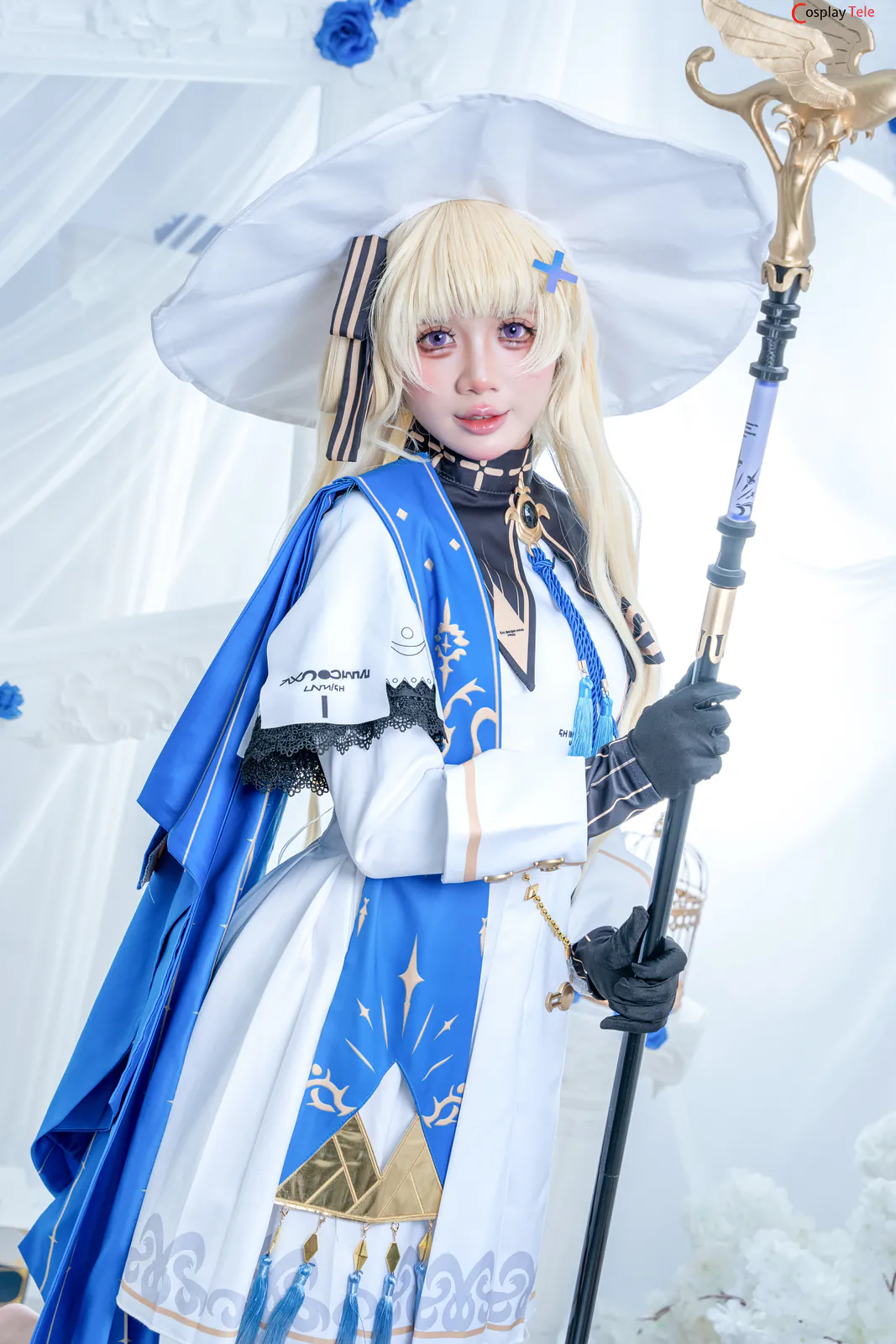 PoppaChan cosplay Phoebe 3