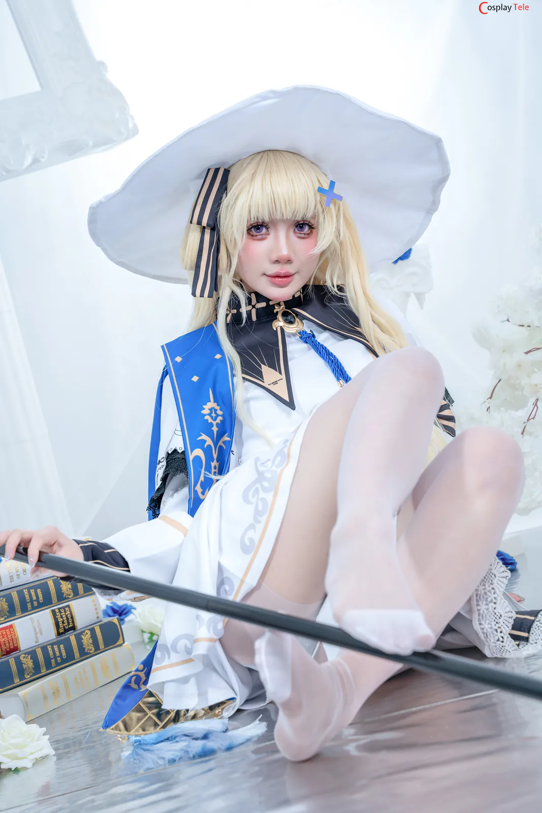 PoppaChan cosplay Phoebe 5