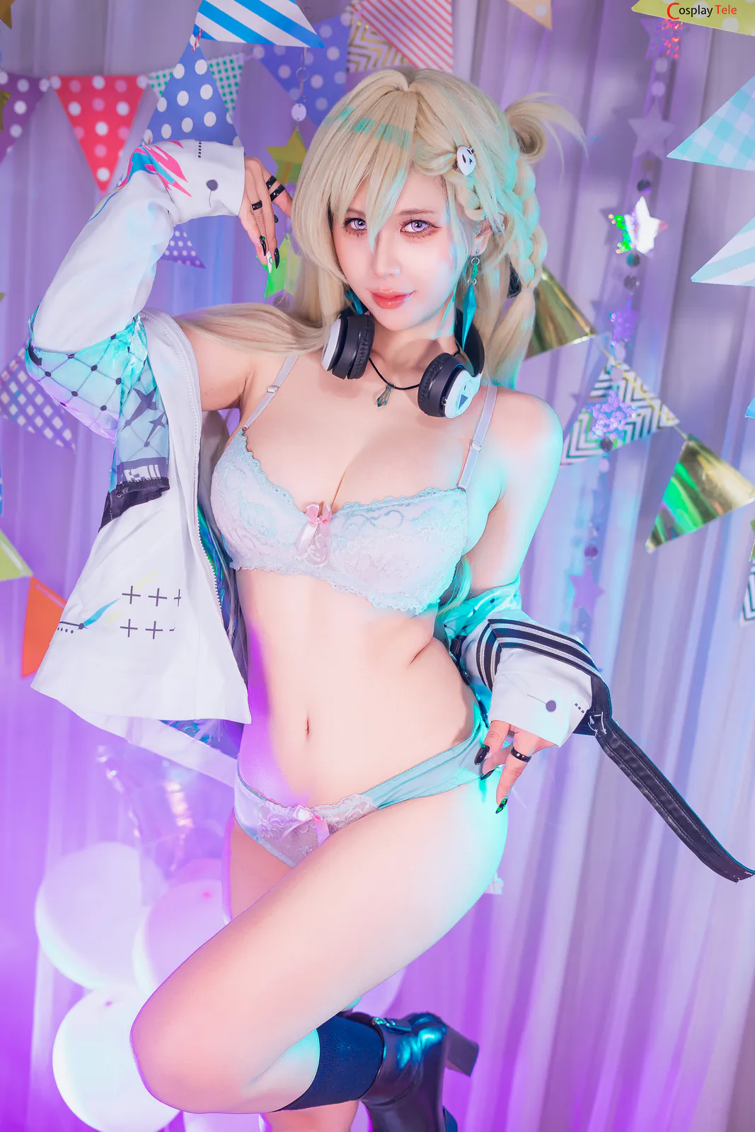 Pyoncos cosplay Lynae 13