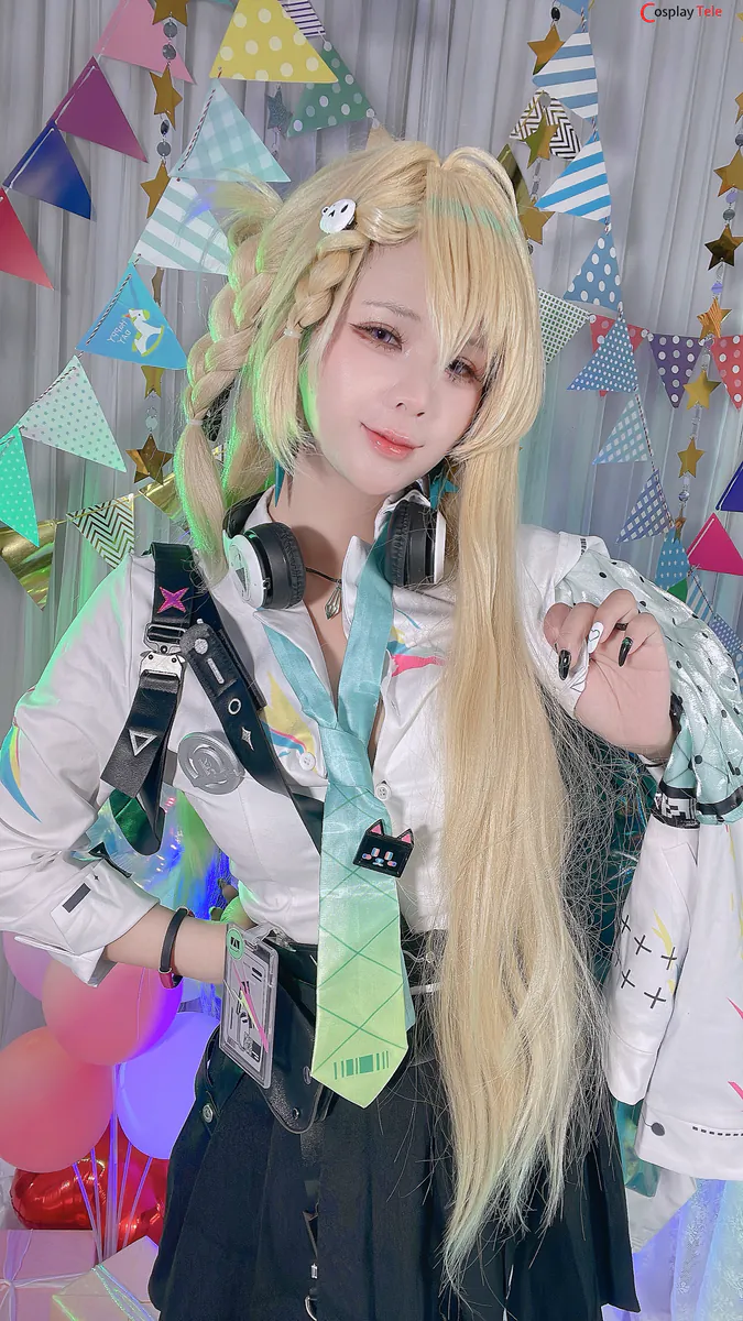 Pyoncos cosplay Lynae 42